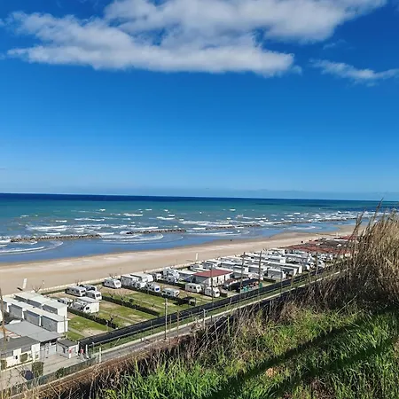 Appartement A Few Minutes From The Sea